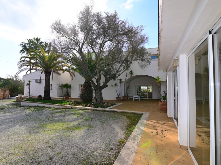 Villa for Sale in Santa Eulalia Del Río Balearic Islands 52