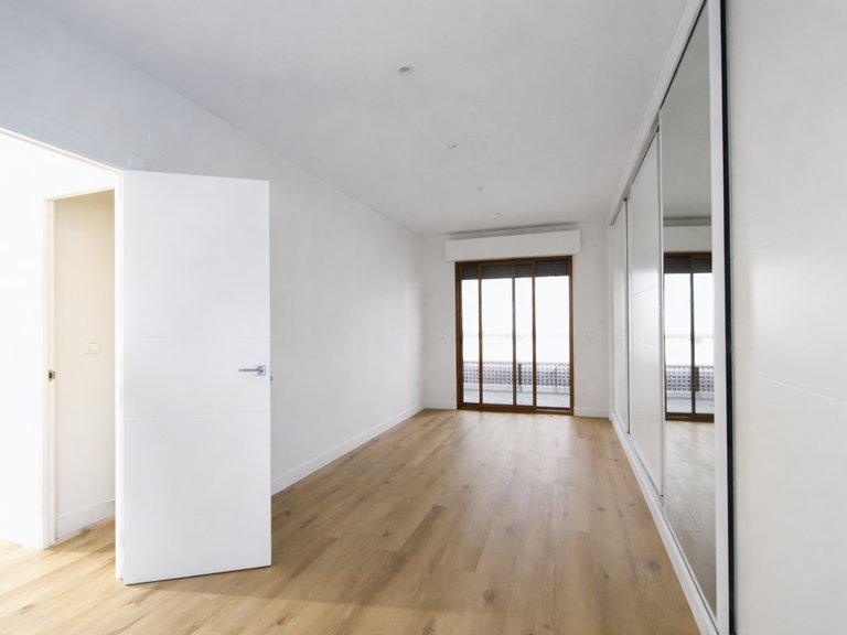 Apartment for Sale in Malaga Malaga 32