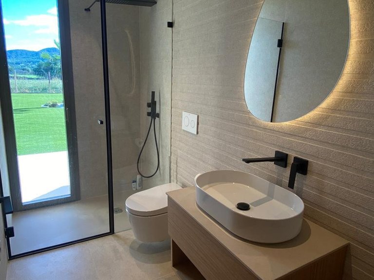Villa for Sale in Santa Eulalia Del Río Balearic Islands 10