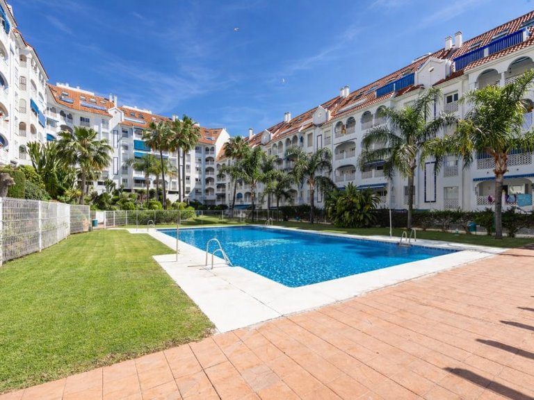 Apartment for Sale in San Pedro De Alcantara Malaga 9