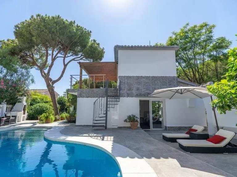 Villa for Sale in Marbella Malaga 13
