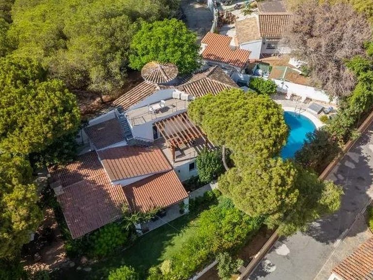 Villa for Sale in Marbella Malaga 11