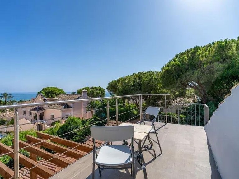 Villa for Sale in Marbella Malaga 15