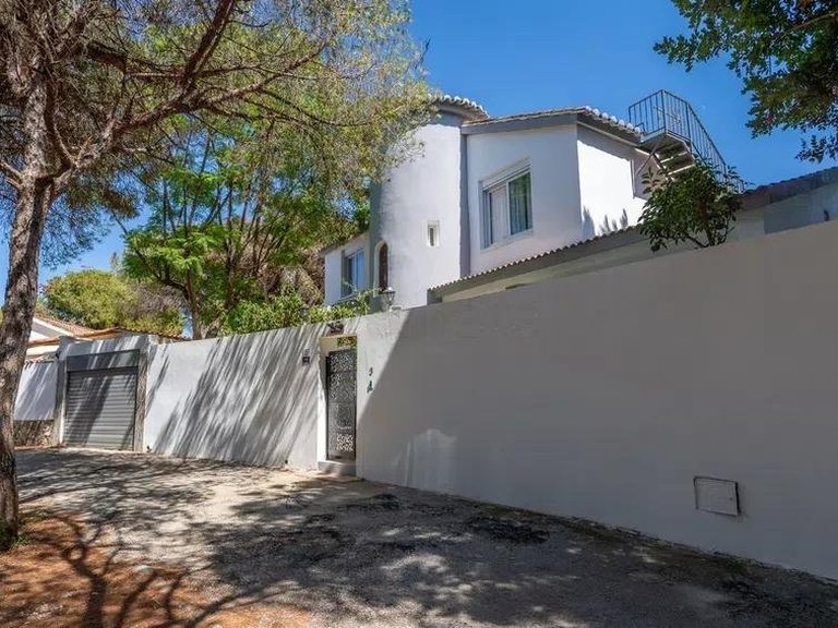 Villa for Sale in Marbella Malaga 12