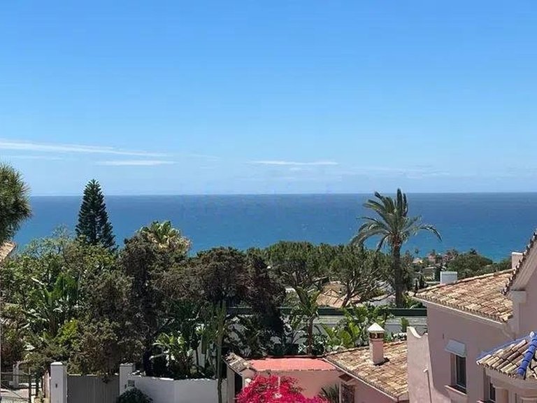Villa for Sale in Marbella Malaga 4
