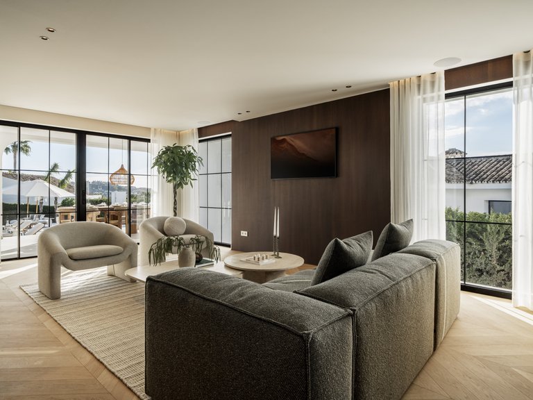 Villa for Sale in Marbella Malaga 11