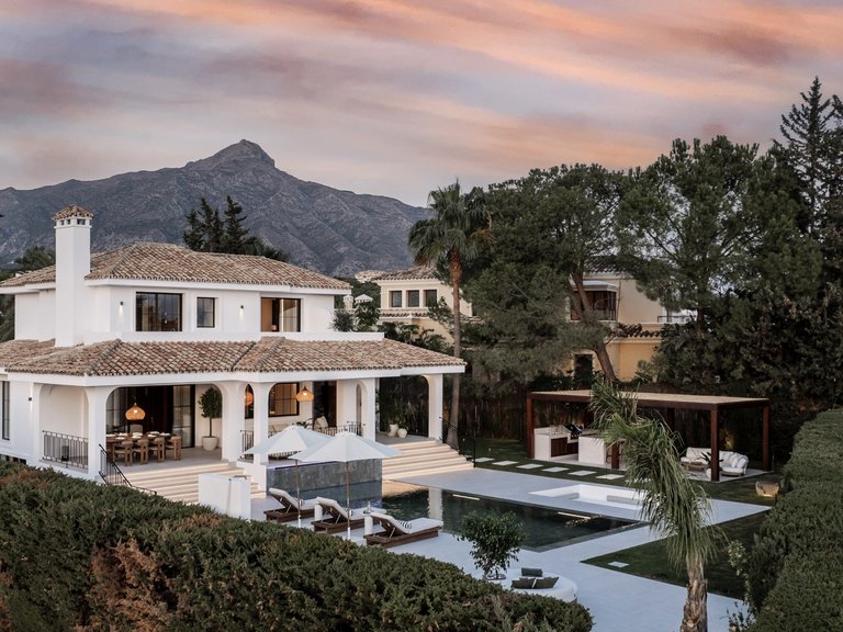 Villa for Sale in Marbella Malaga 44