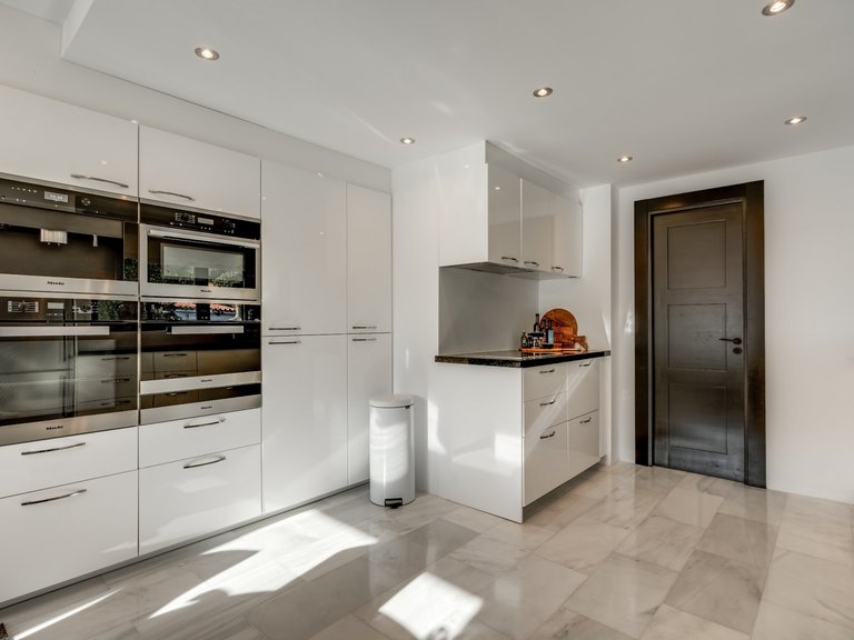 Villa for Sale in Marbella Malaga 16