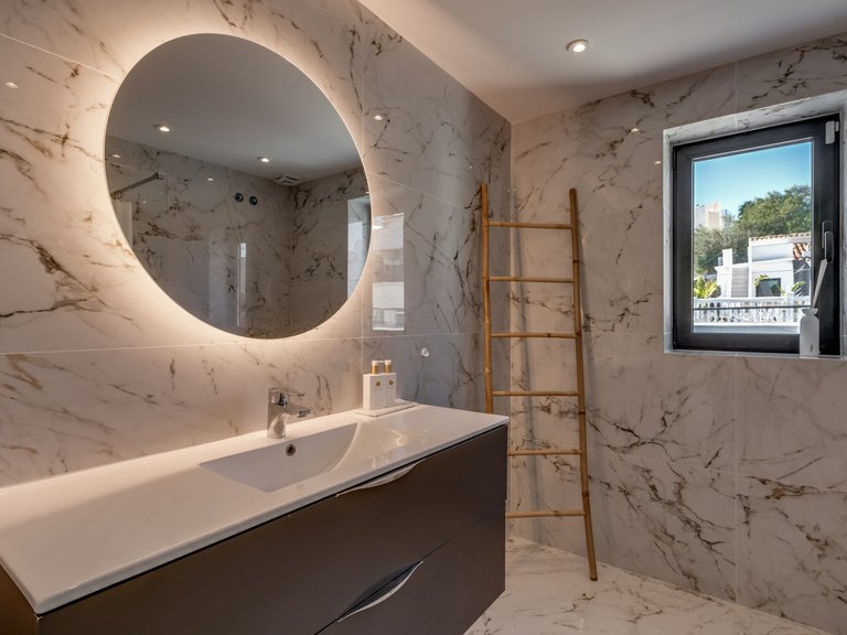 Villa for Sale in Marbella Malaga 28