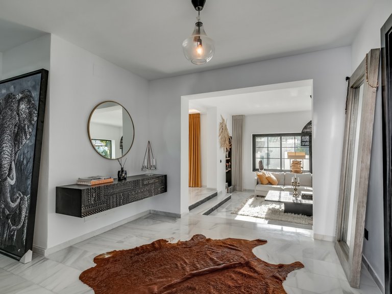 Villa for Sale in Marbella Malaga 25