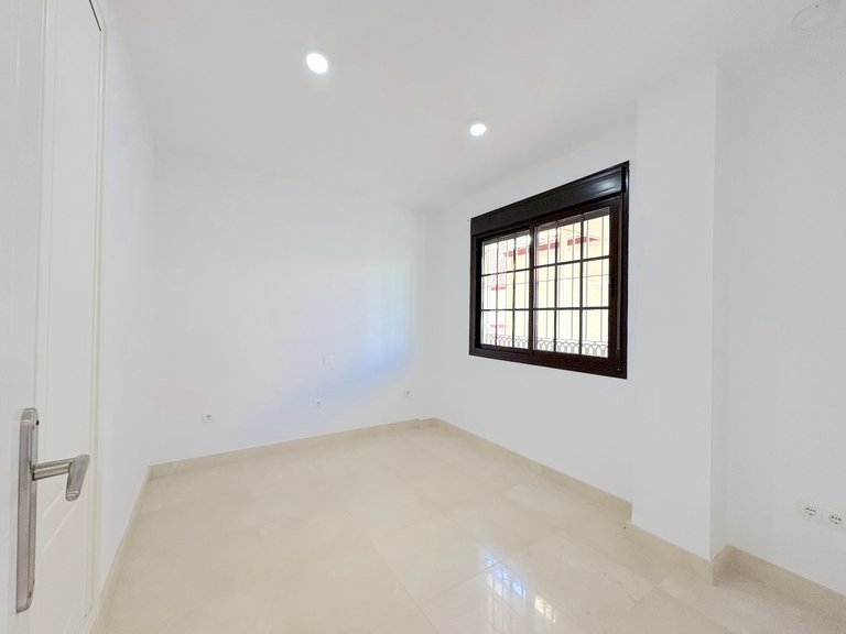 Apartment for Sale in Benalmadena Malaga 15