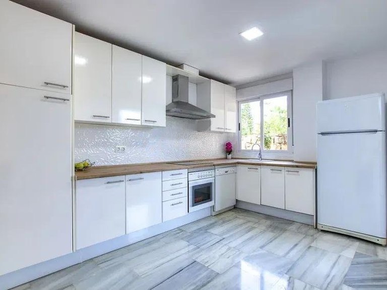 Villa for Sale in Estepona Malaga 9