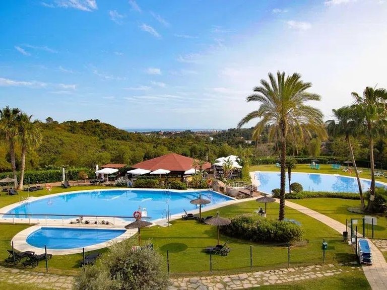 Villa for Sale in Estepona Malaga 3