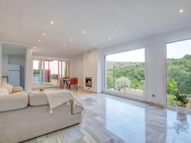 Villa for Sale in Estepona Malaga 7