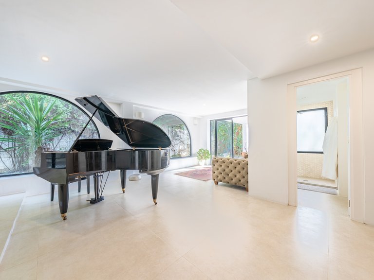 Villa for Sale in Estepona Malaga 7