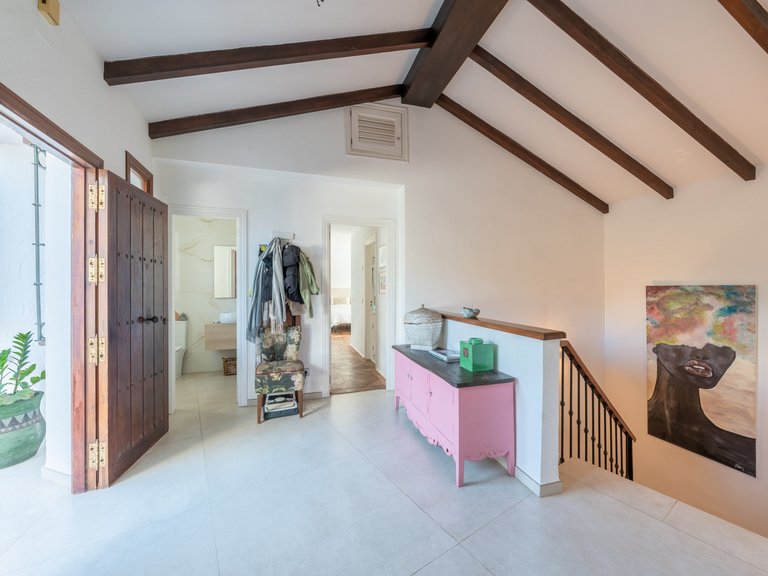 Villa for Sale in Estepona Malaga 17