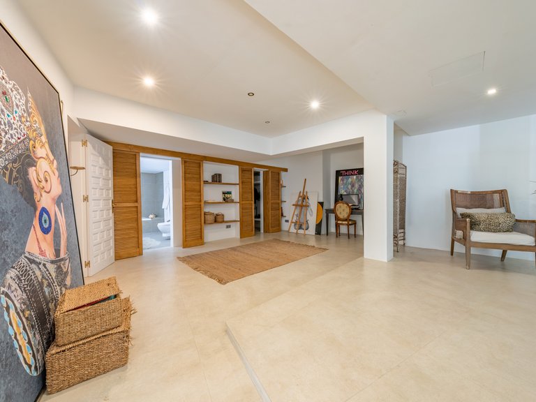 Villa for Sale in Estepona Malaga 31