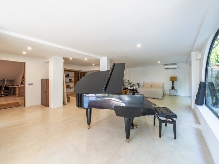 Villa for Sale in Estepona Malaga 35