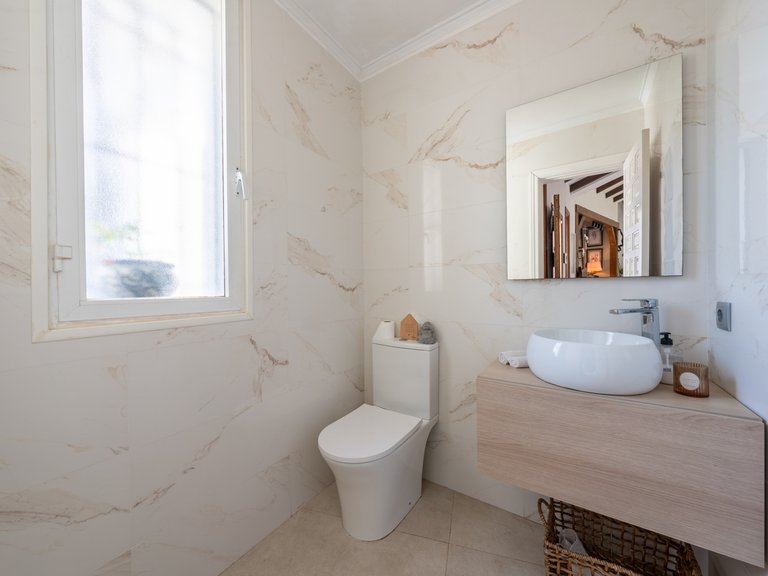 Villa for Sale in Estepona Malaga 32