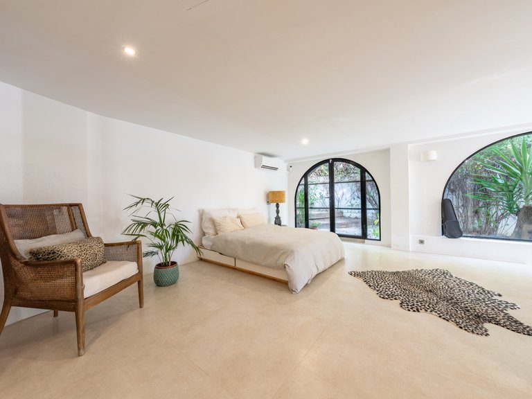 Villa for Sale in Estepona Malaga 8