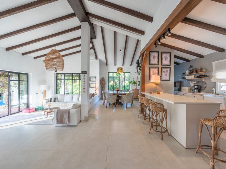 Villa for Sale in Estepona Malaga 2