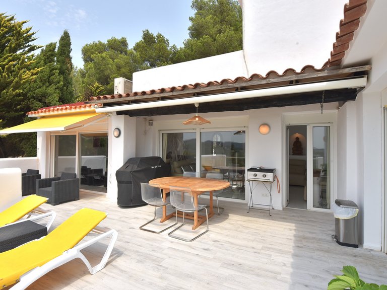 Villa for Sale in Santa Eulalia Del Río Balearic Islands 19