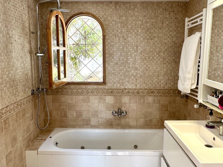 Villa for Sale in Santa Eulalia Del Río Balearic Islands 34