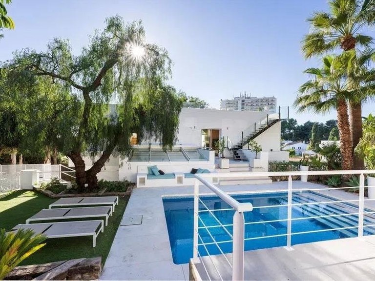 Villa for Sale in Marbella Malaga 14