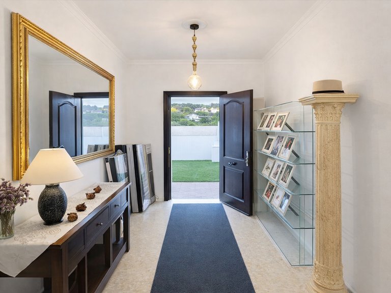 Villa for Sale in San Pedro De Alcantara Malaga 3