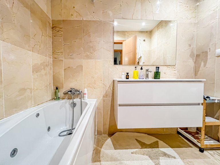 Apartment for Sale in Benahavis Malaga 10