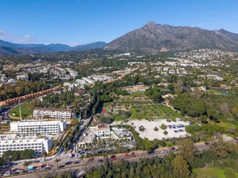 Town House for Sale in Marbella Malaga 27