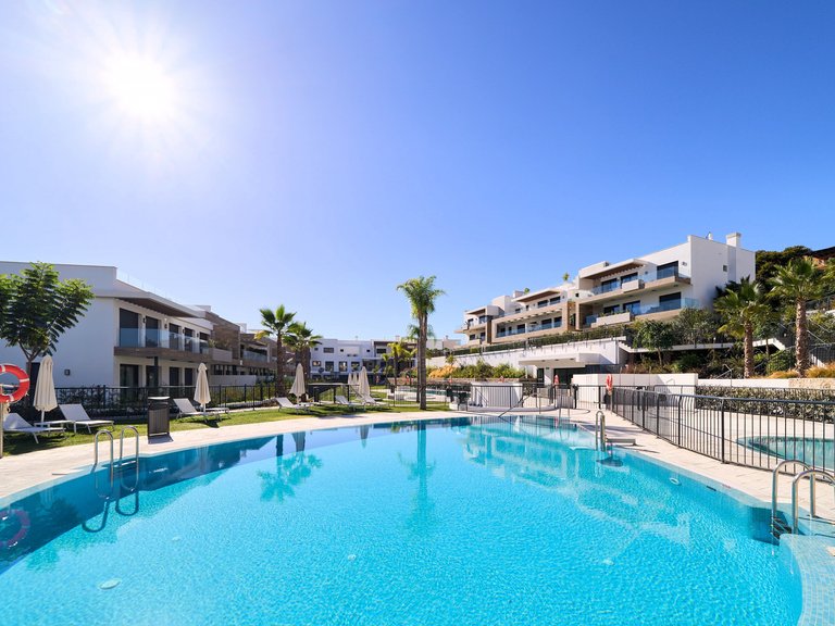 Apartment for Sale in Estepona Malaga 3