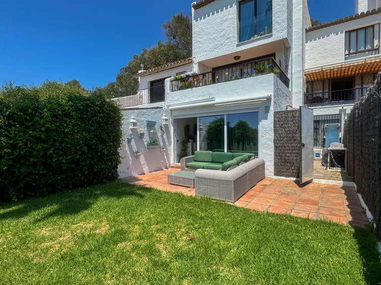 Apartment for Sale in Casares Malaga 1
