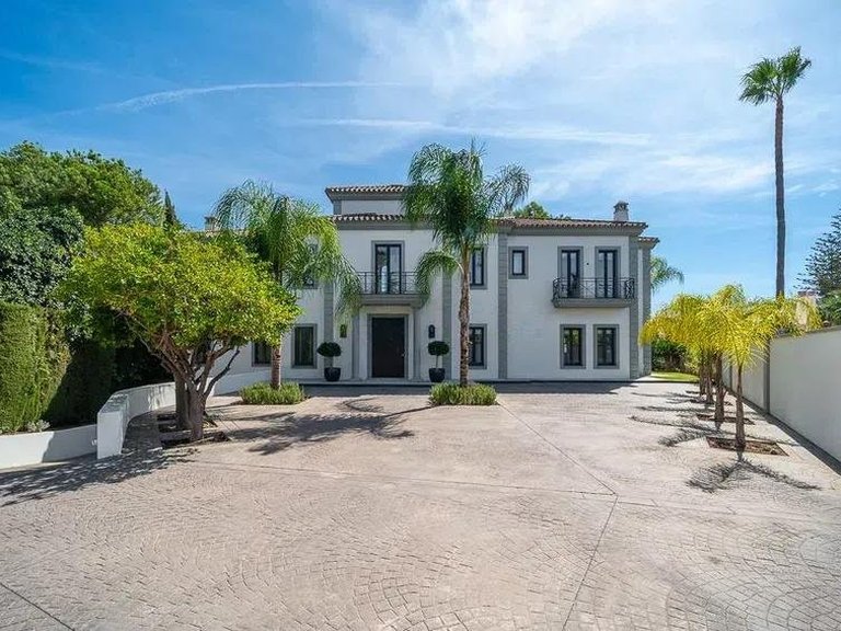 Villa for Sale in Mijas Costa Malaga 4