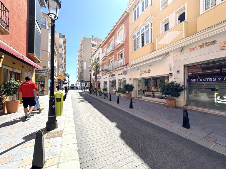 Apartment for Sale in Fuengirola Malaga 41