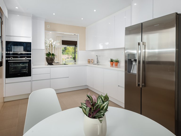 Villa for Sale in Azata Golf, Estepona, Malaga 28