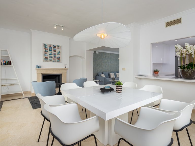 Villa for Sale in Azata Golf, Estepona, Malaga 17