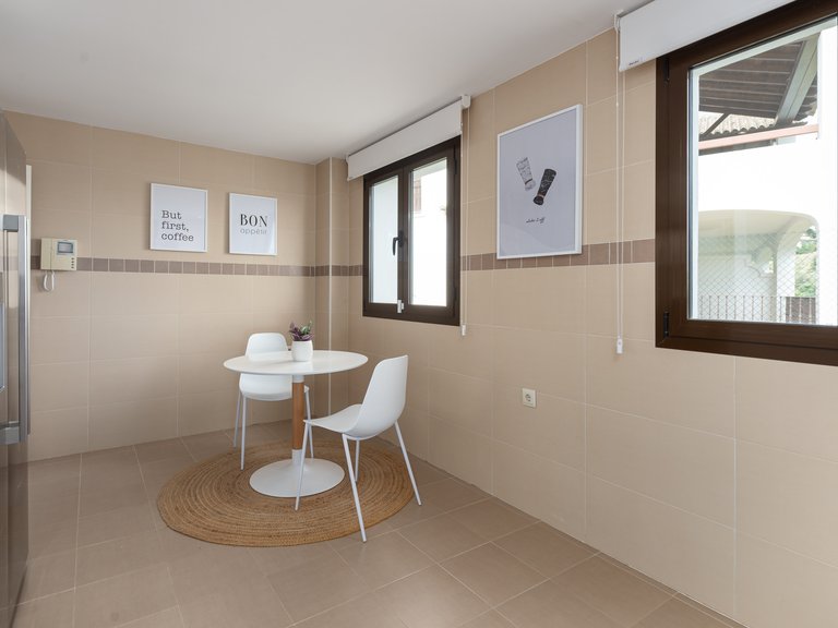 Villa for Sale in Azata Golf, Estepona, Malaga 35