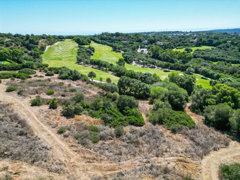 Plot for Sale in Zona L, Sotogrande, Cadiz 3