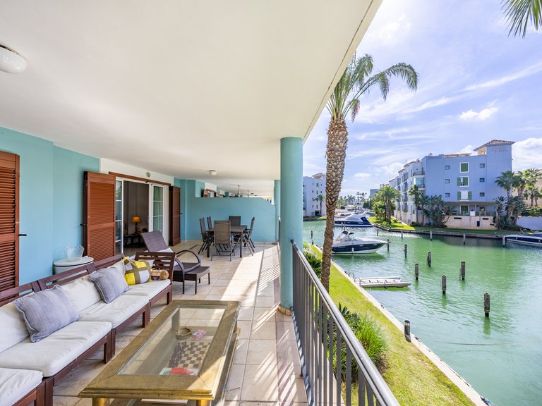 Apartment for Sale in Isla Carey, Sotogrande, Cadiz 1