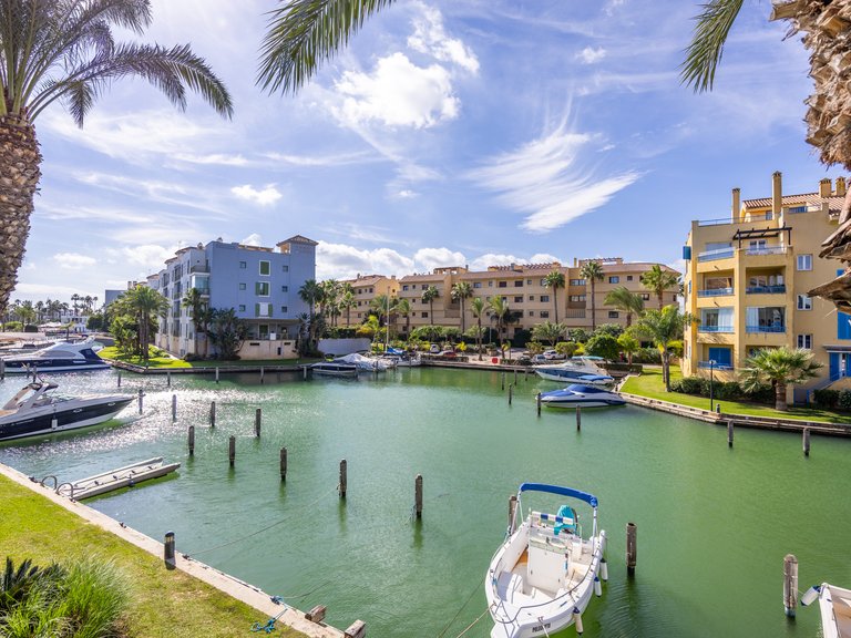 Apartment for Sale in Isla Carey, Sotogrande, Cadiz 4