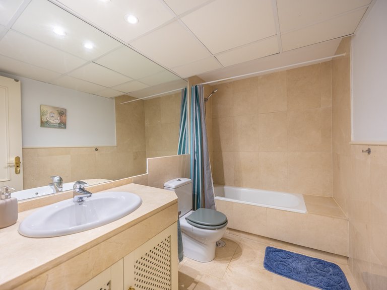 Apartment for Sale in Isla Carey, Sotogrande, Cadiz 27