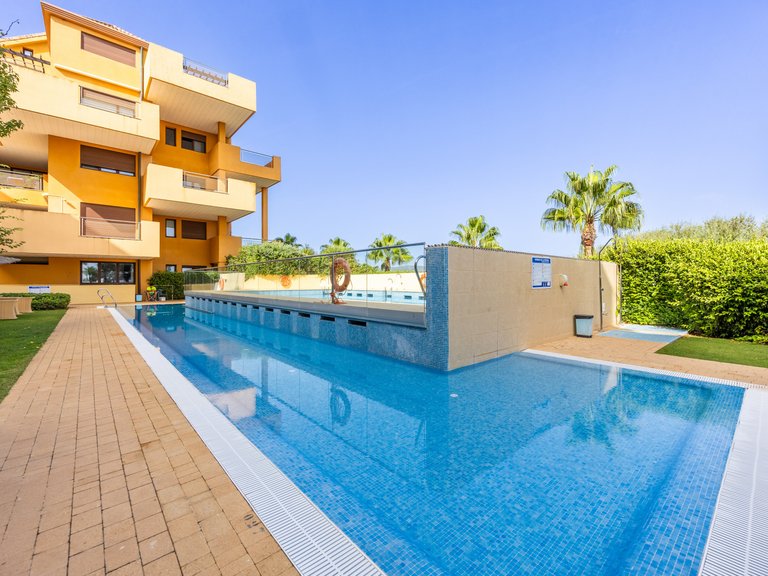 Apartment for Sale in Ribera del Marlin, Sotogrande, Cadiz 40