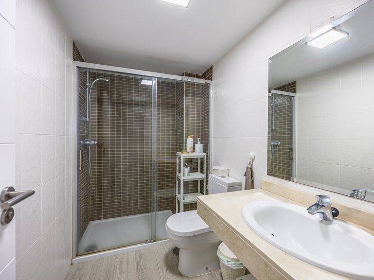 Apartment for Sale in Alcaidesa, Cadiz 14