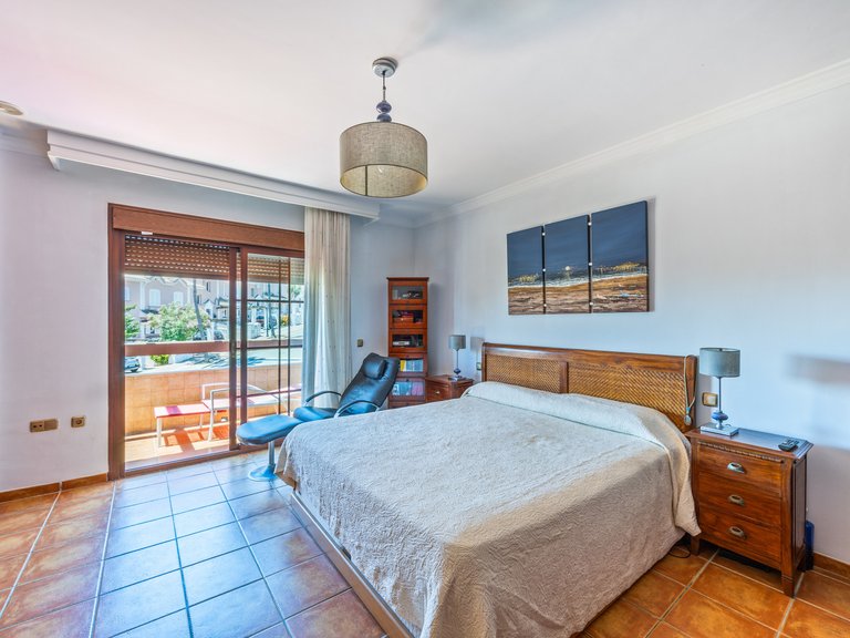 Town House for Sale in Alcaidesa, Cadiz 26