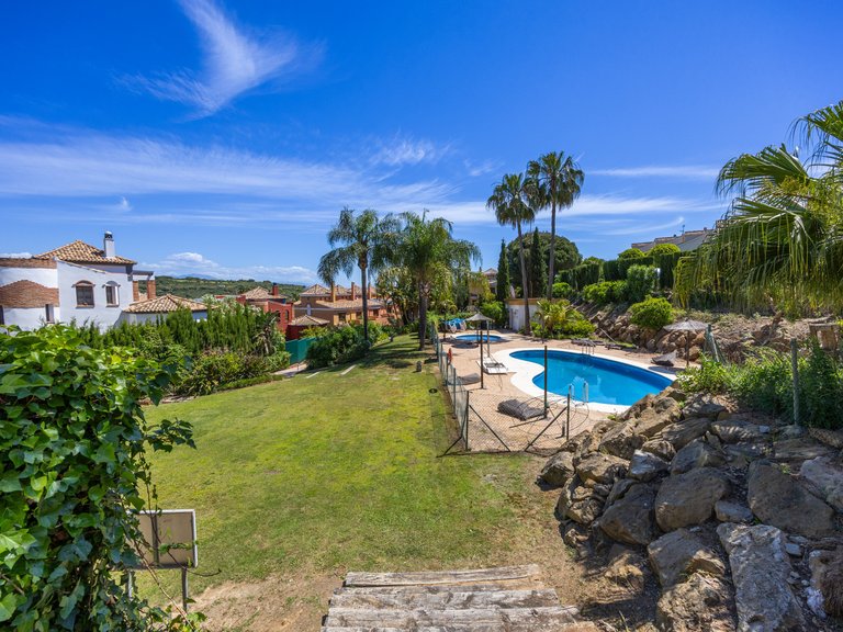 Town House for Sale in Alcaidesa, Cadiz 4