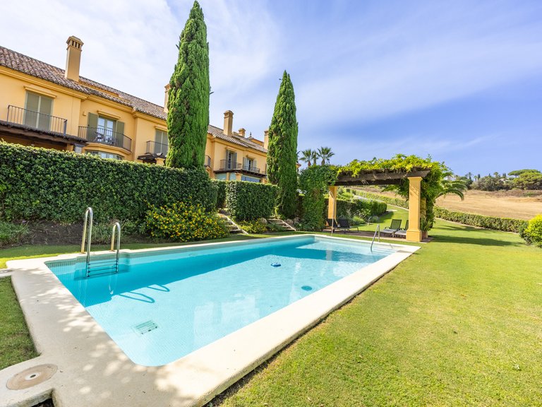 Town House for Sale in Los Carmenes de Almenara, Sotogrande, Cadiz 1