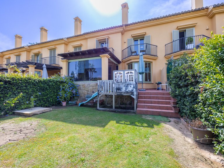 Town House for Sale in Los Carmenes de Almenara, Sotogrande, Cadiz 9