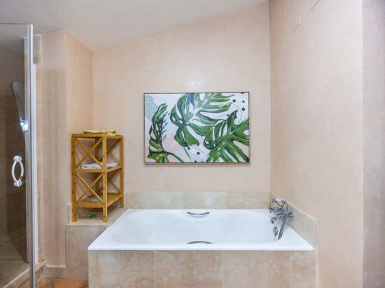 Town House for Sale in Los Carmenes de Almenara, Sotogrande, Cadiz 24