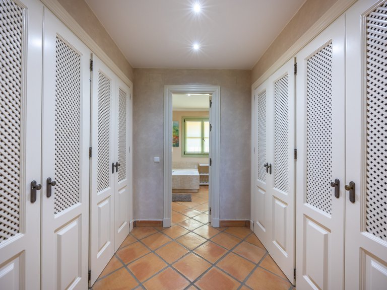 Town House for Sale in Los Carmenes de Almenara, Sotogrande, Cadiz 15
